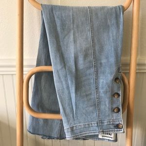 Reformation Leon Stretch Flood - Almafi Sz 28